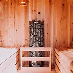 Cour 44 - De Charme Avec Sauna Et Jacuzzi Tatil Evi Remicourt