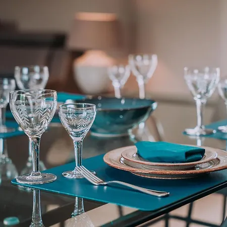 Vakantiehuis Cour 44 - De Charme Avec Sauna Et Jacuzzi Remicourt