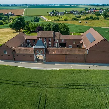 Cour 44 - De Charme Avec Sauna Et Jacuzzi * Remicourt