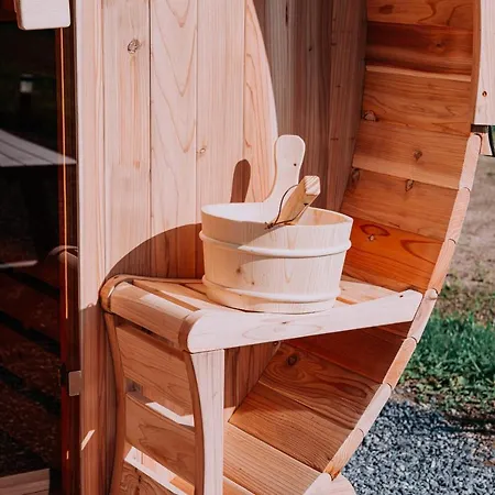 Cour 44 - De Charme Avec Sauna Et Jacuzzi Vakantiehuis Remicourt