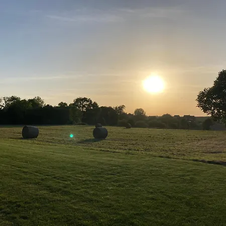 Cour 44 - De Charme Avec Sauna Et Jacuzzi