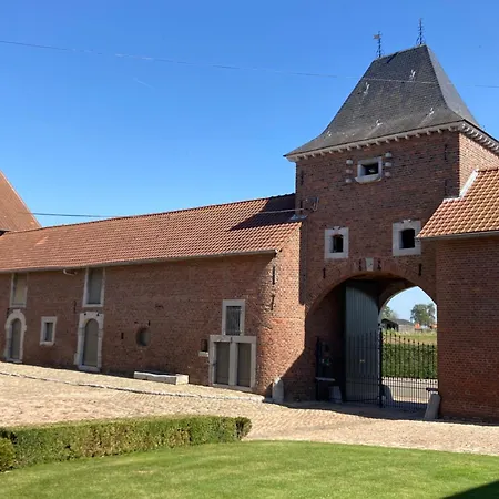 Cour 44 - De Charme Avec Sauna Et Jacuzzi