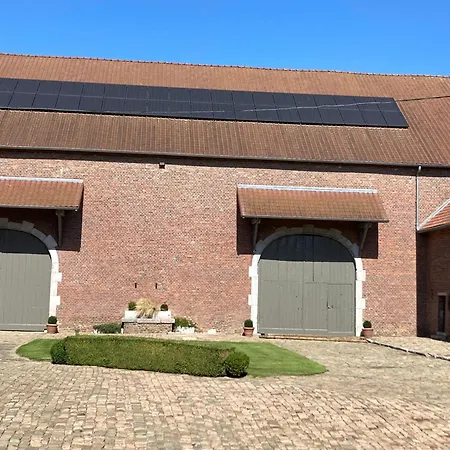 Cour 44 - De Charme Avec Sauna Et Jacuzzi Vakantiehuis Remicourt