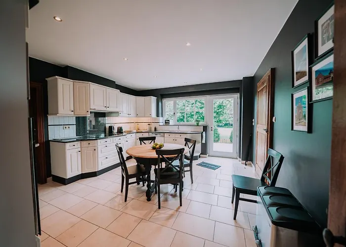 Prázdninový dům Cour 44 - De Charme Avec Sauna Et Jacuzzi Remicourt