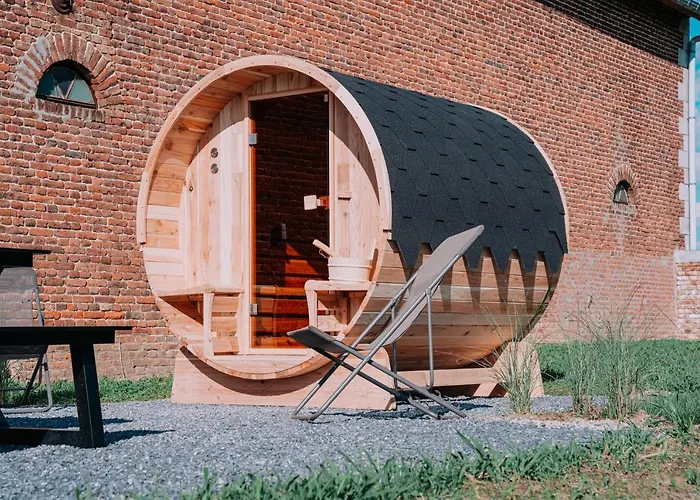 Cour 44 - De Charme Avec Sauna Et Jacuzzi * Remicourt