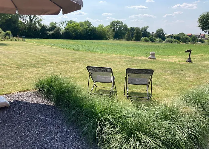 Cour 44 - De Charme Avec Sauna Et Jacuzzi