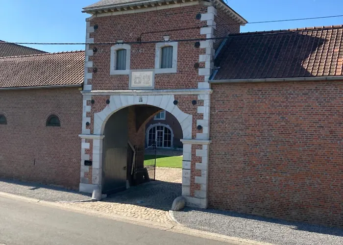 Cour 44 - De Charme Avec Sauna Et Jacuzzi