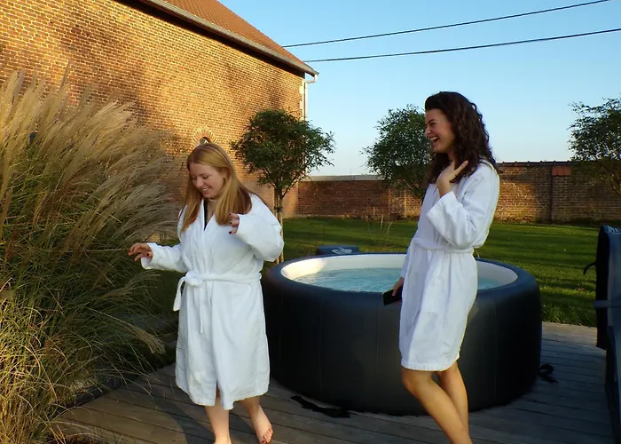 Prázdninový dům Cour 44 - De Charme Avec Sauna Et Jacuzzi Remicourt