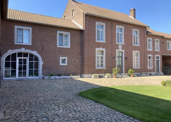 Cour 44 - De Charme Avec Sauna Et Jacuzzi * Remicourt